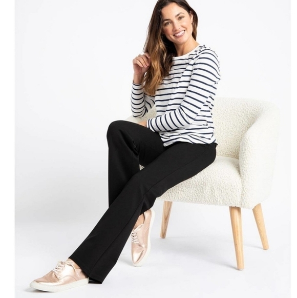 Betabrand Bootcut Dress Yoga Pants in black Size Medium Petite - Picture 6 of 14